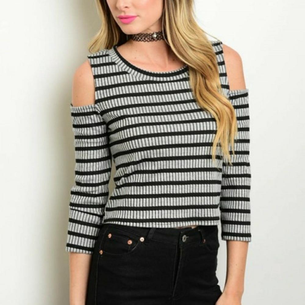 Gray Black Ribbed Top